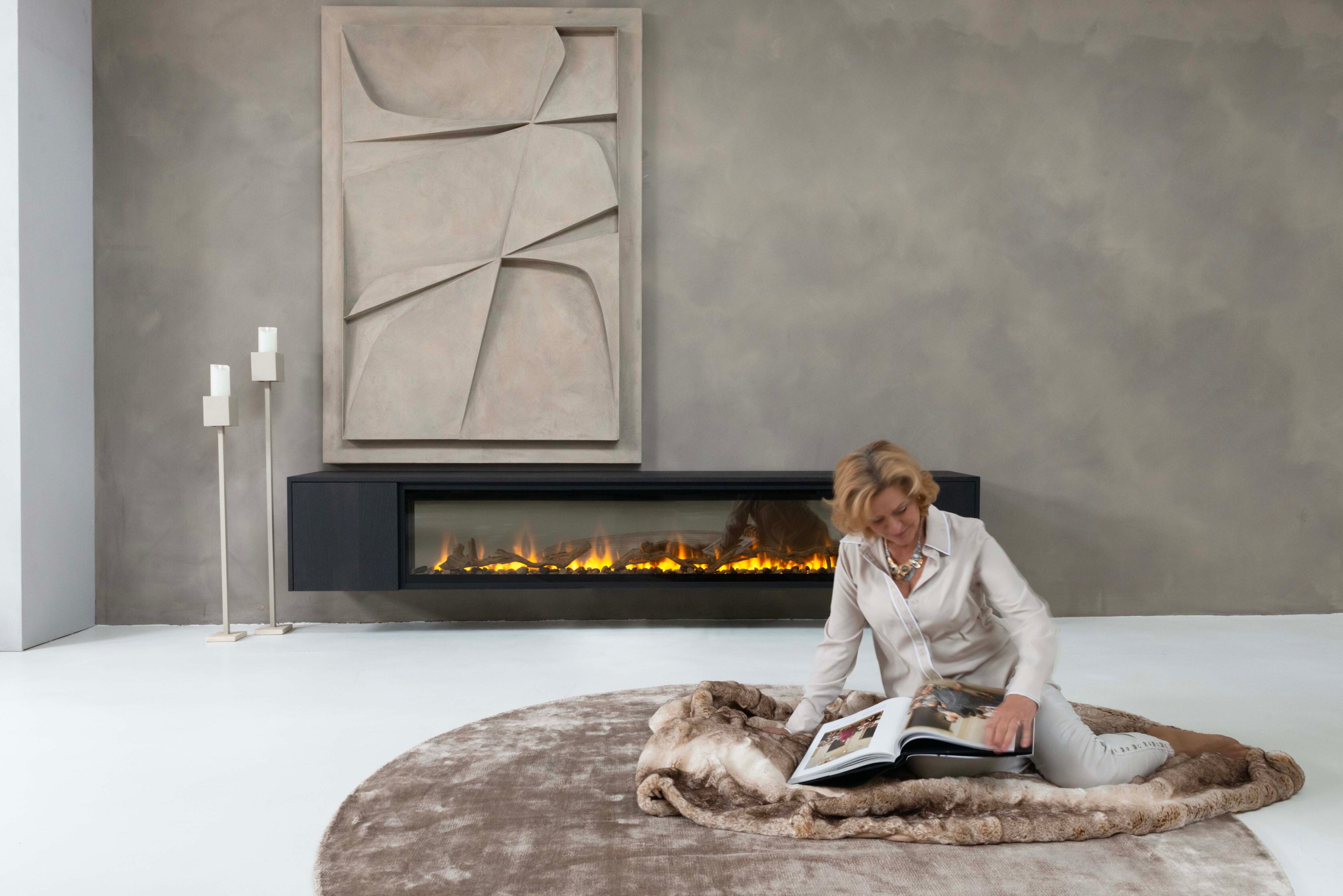 TV-meubel Johnson - Zwevend - MDF - 2 deuren - Elektrische haard - 74 inch