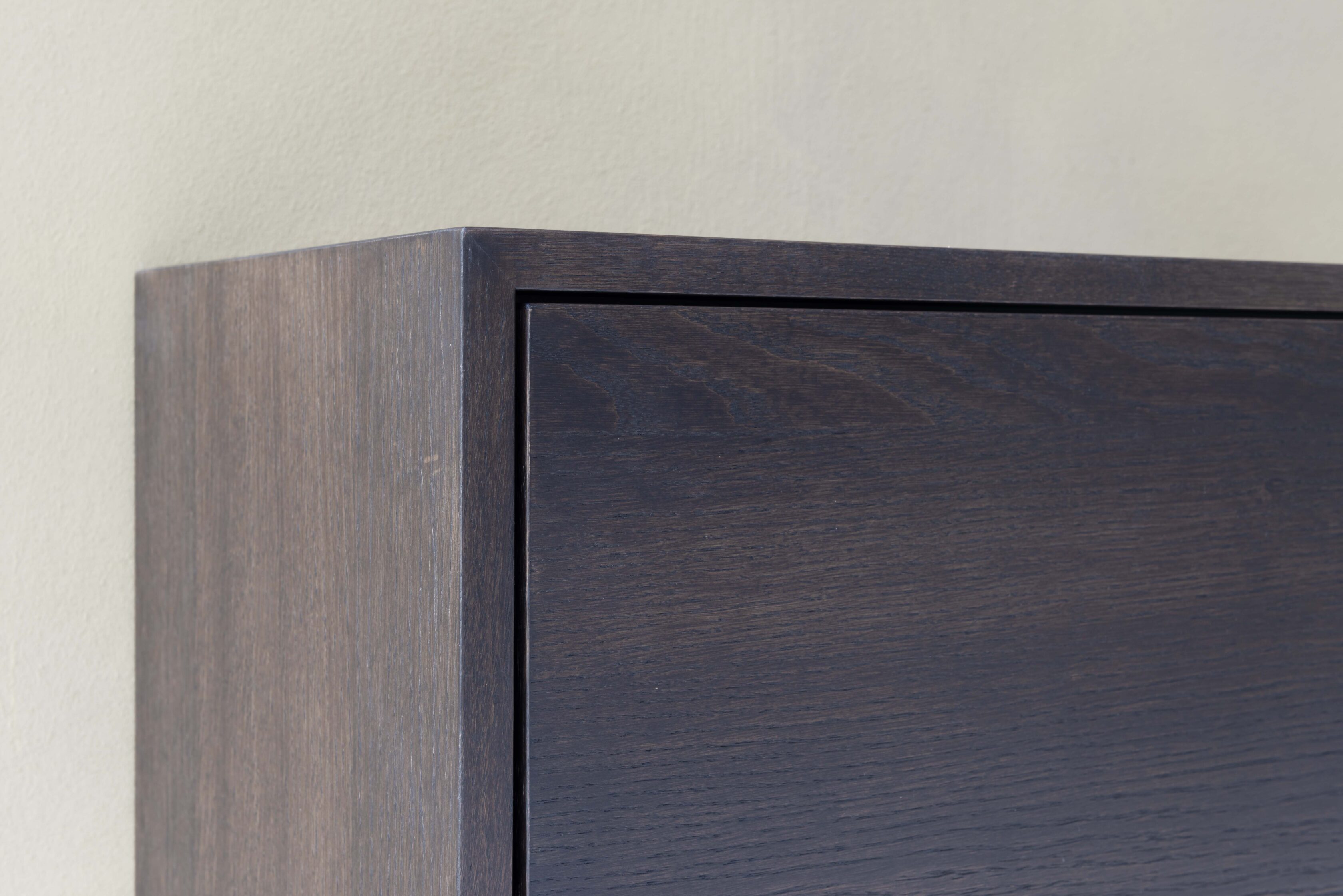 TV-meubel Johnson - Zwevend - Eiken - 4 kleppen