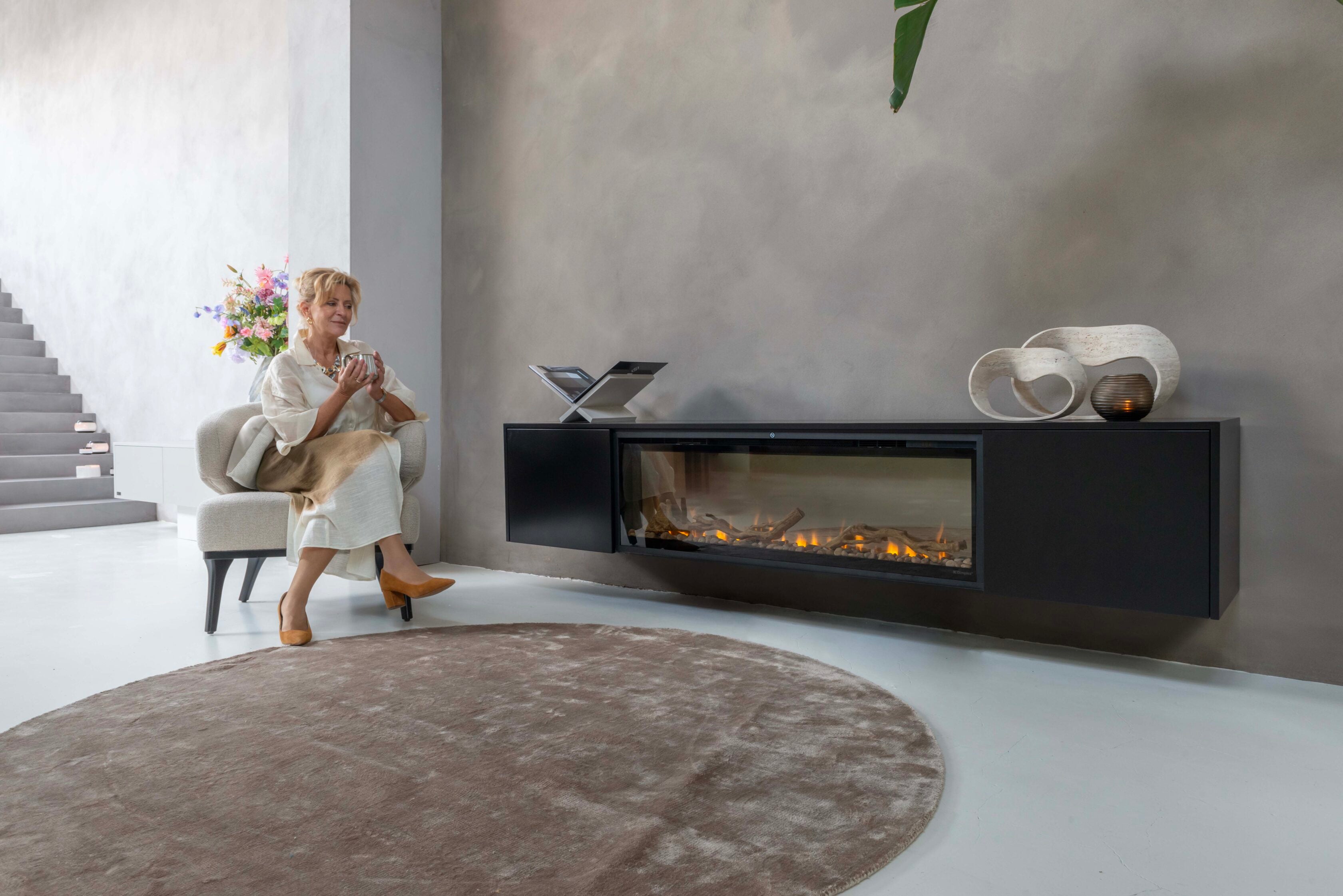 TV-meubel Johnson - Zwevend - MDF - 2 deuren - Elektrische haard - 50 inch