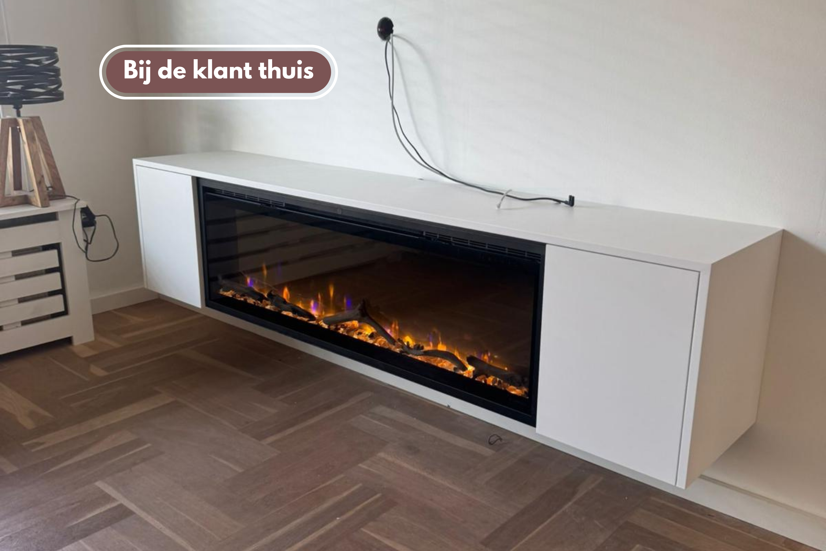 TV-meubel Johnson - Zwevend - MDF - 2 deuren - Elektrische haard - 50 inch