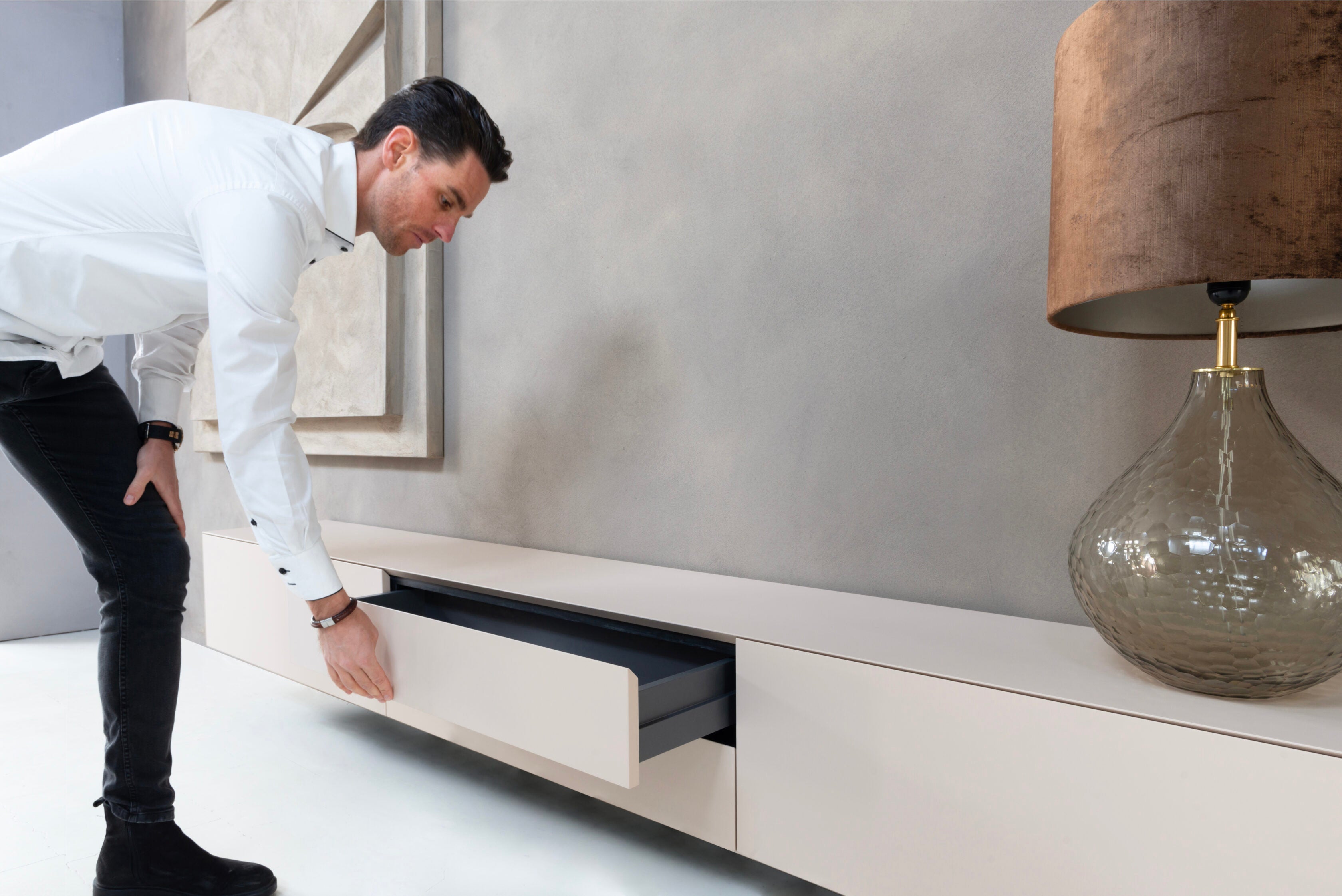 TV-meubel Zyan - Zwevend - Beige - MDF - 2 kleppen - 2 lades