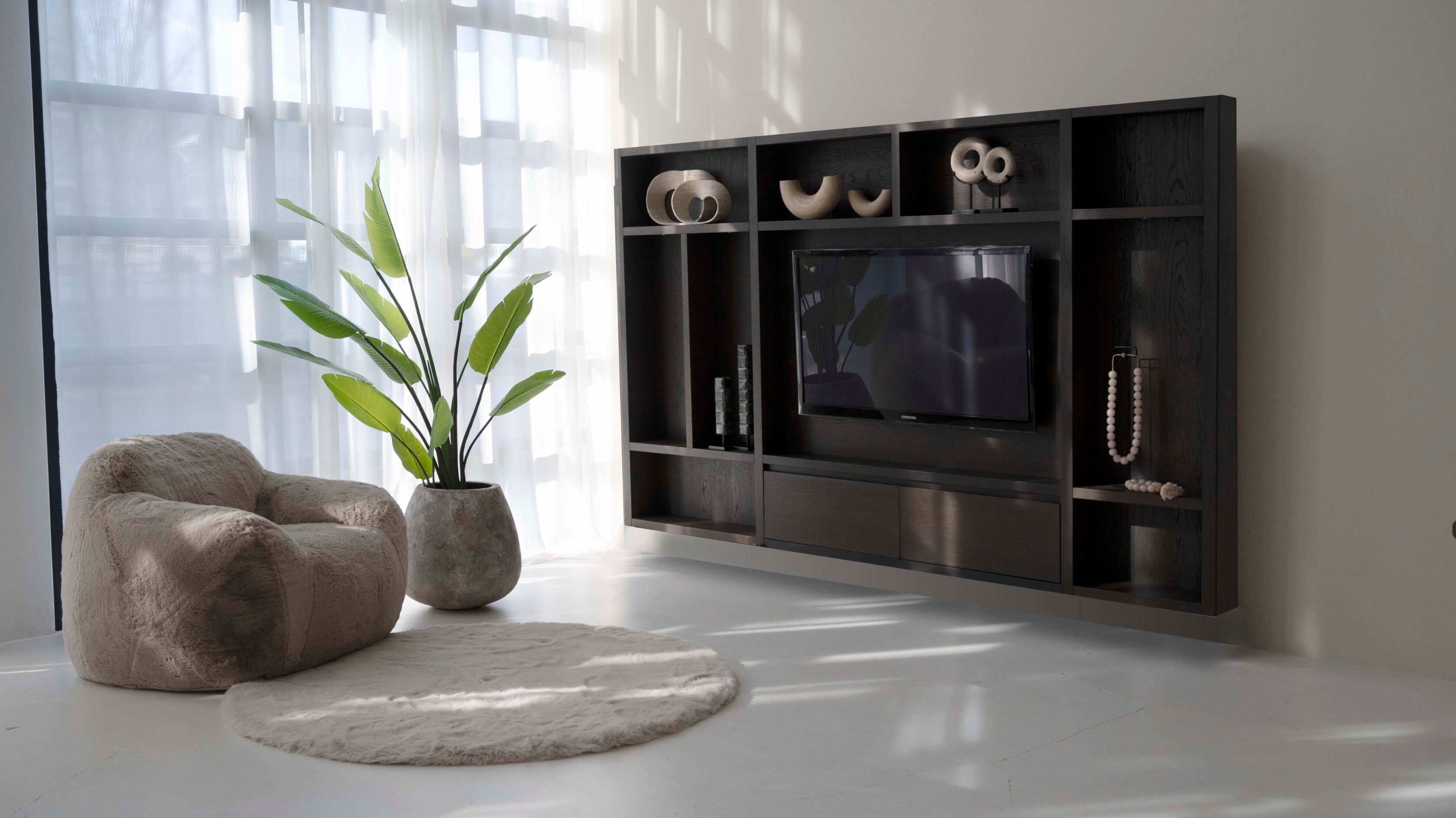 Cinewall Como - Zwevend - Bruin - Eiken - 2 kleppen - 330 cm