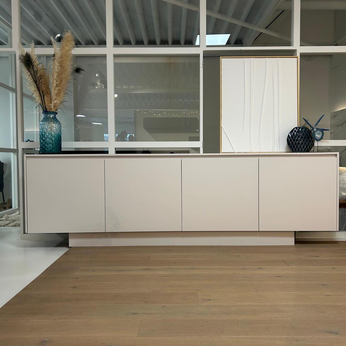 Dressoir Mason - Staand - MDF - 4 Deurs