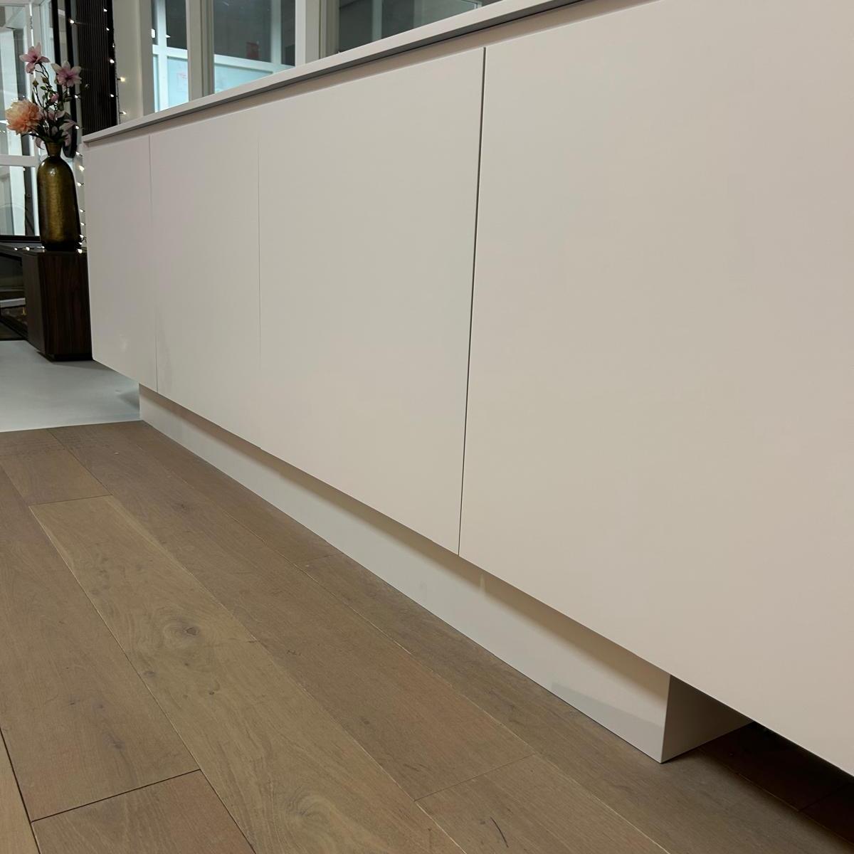 Dressoir Mason - Staand - MDF - 4 Deurs