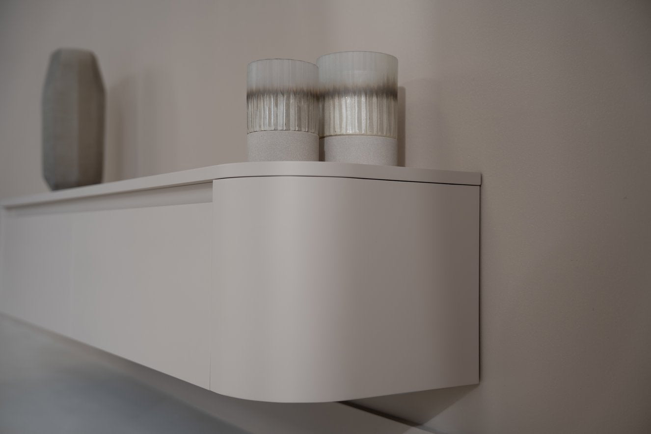 TV-meubel Runa - Zwevend - MDF - 3 kleppen