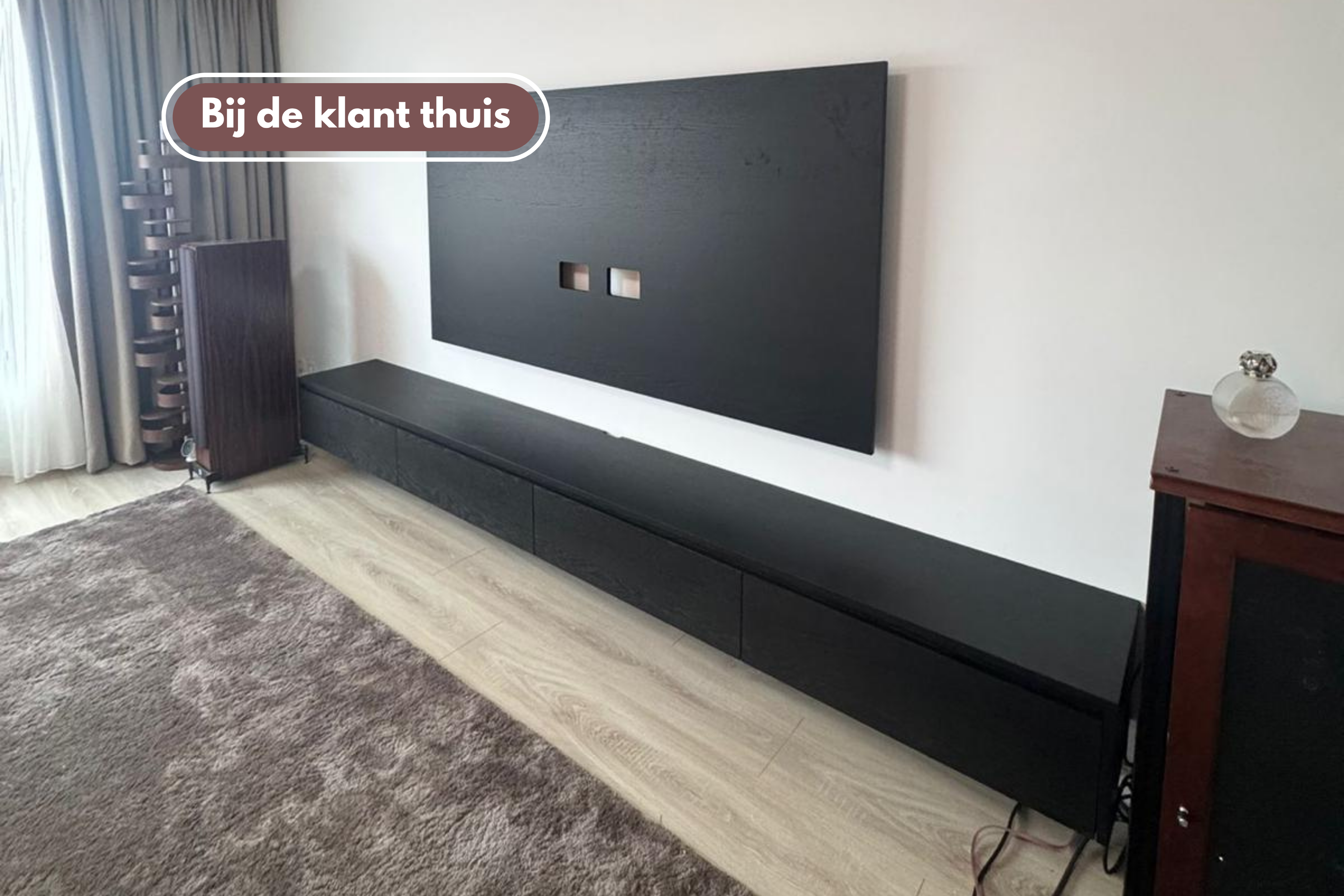 TV-meubel Rockefeller - Zwevend - Eiken - 4 kleppen