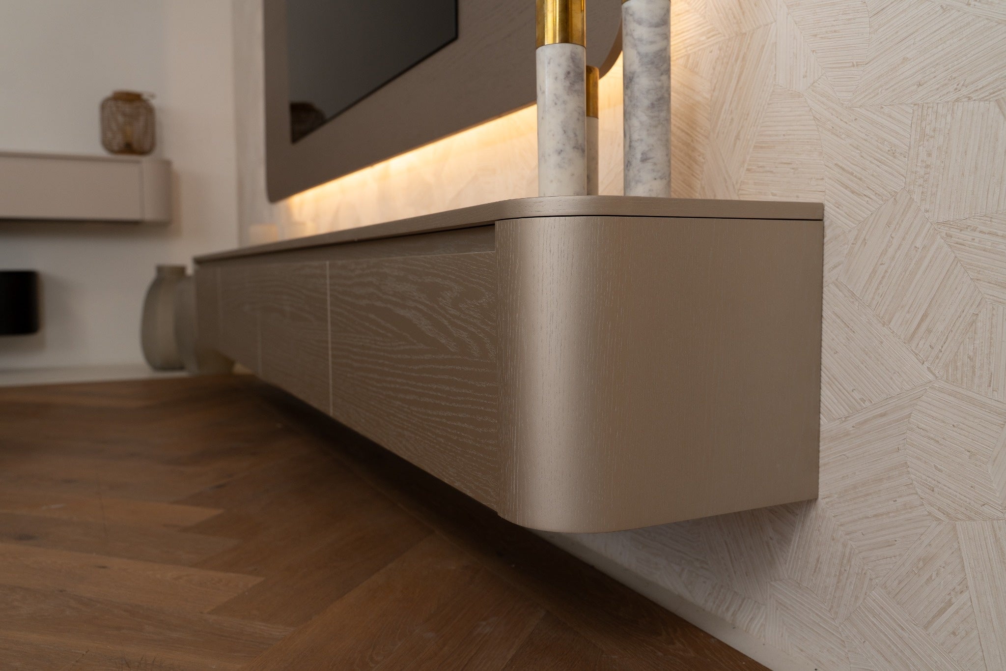 Tv-meubel set - Runa - Zwevend - Eiken - 4 Kleppen