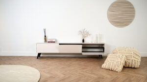Jessie | tv meubel op zwarte retro pootjes | Strak | MDF | Scandinavisch Design | 3 Kleppen | 180 – 300 cm
