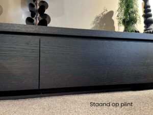 Jessie | Zwevend tv-meubel | Strak | Eiken | Scandinavisch Design | 3 Kleppen | 180 – 300 cm